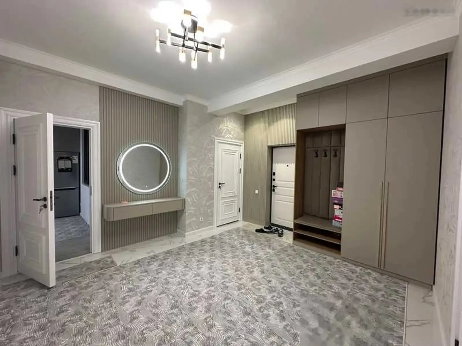 3-комн. квартира, 11 этаж, 90м², дом печат