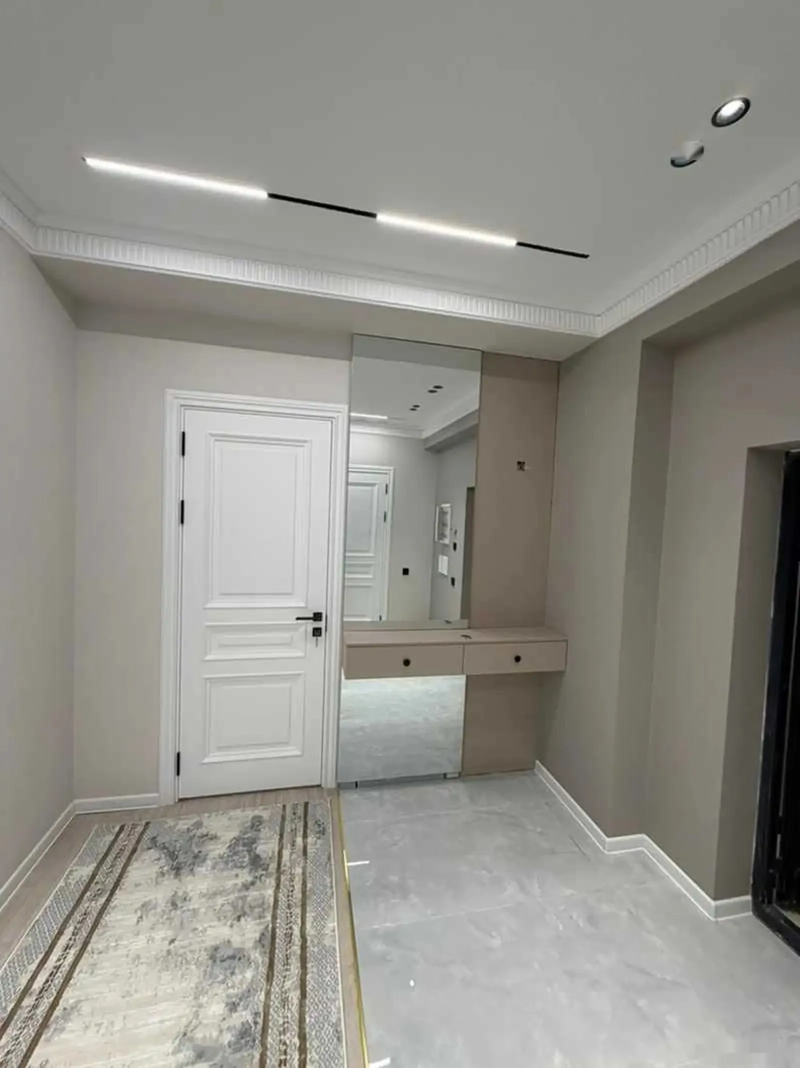 2-комн. квартира, 15 этаж, 100м², Поликлиника
