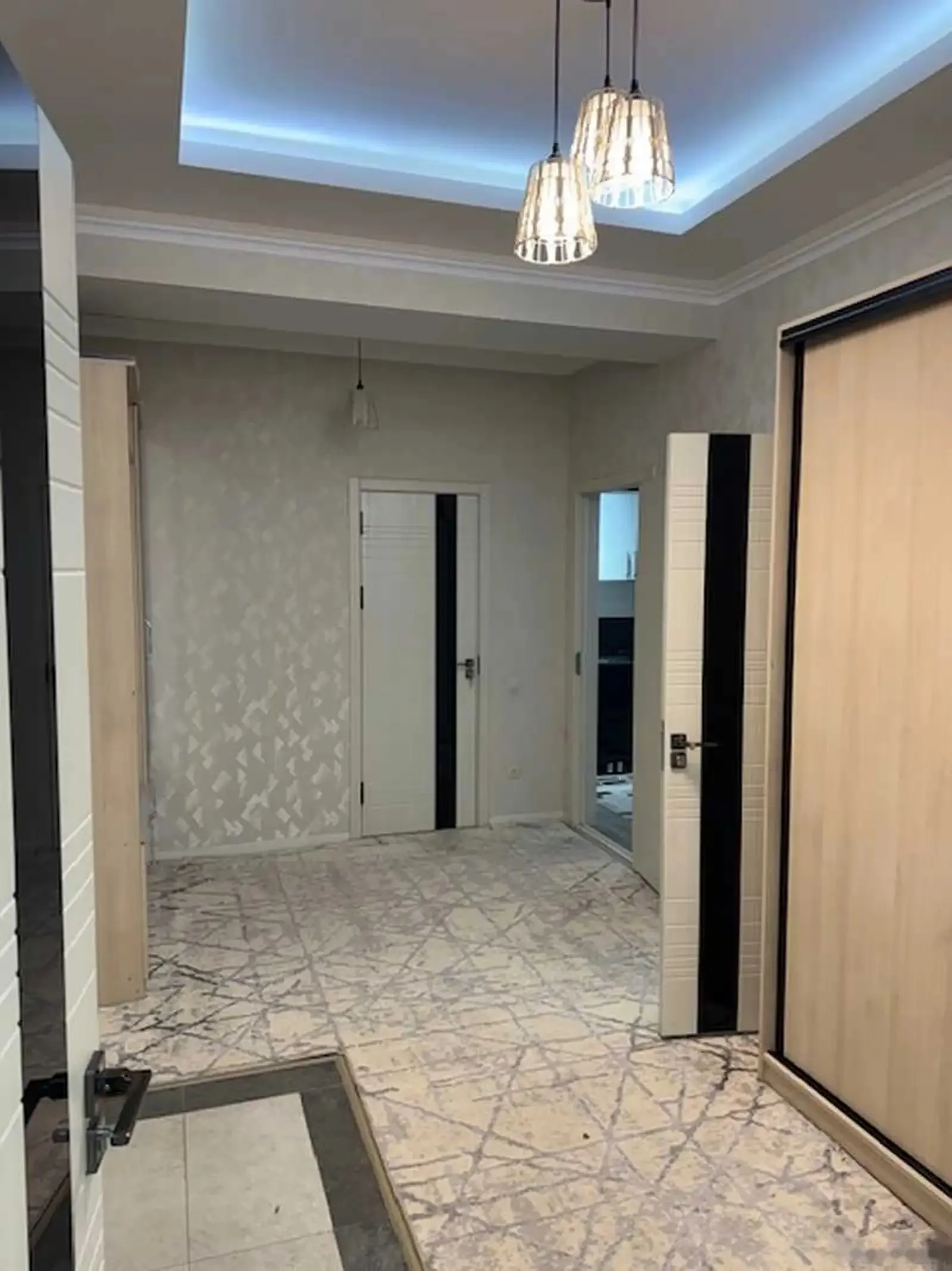 2-комн. квартира, 6 этаж, 76м², Шохмансур
