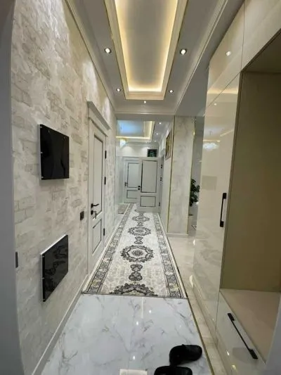 3-комн. квартира, 12 этаж, 70м², 102мк назди родом
