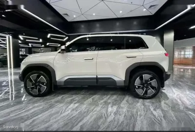 Leopaard C5, 2025