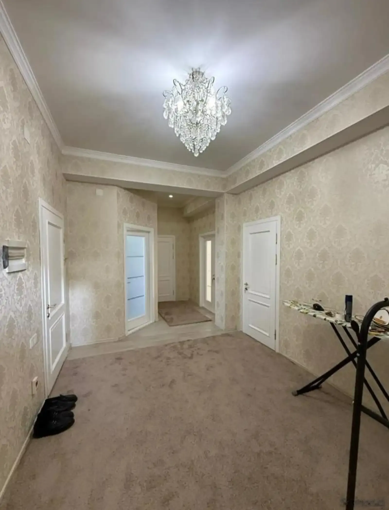 3-комн. квартира, 4 этаж, 135м², 13мкр