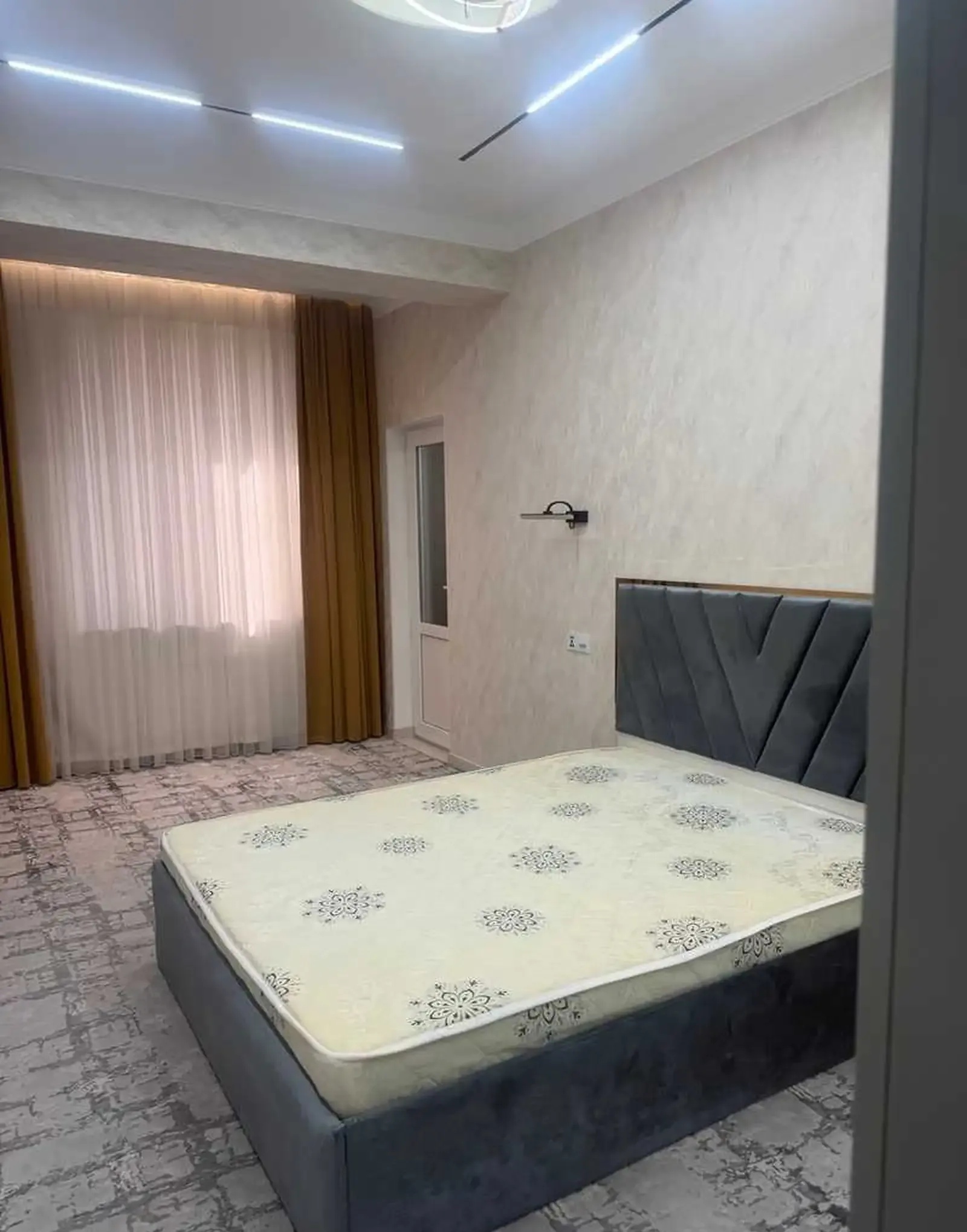 2-комн. квартира, 7 этаж, 70м², Дом печать