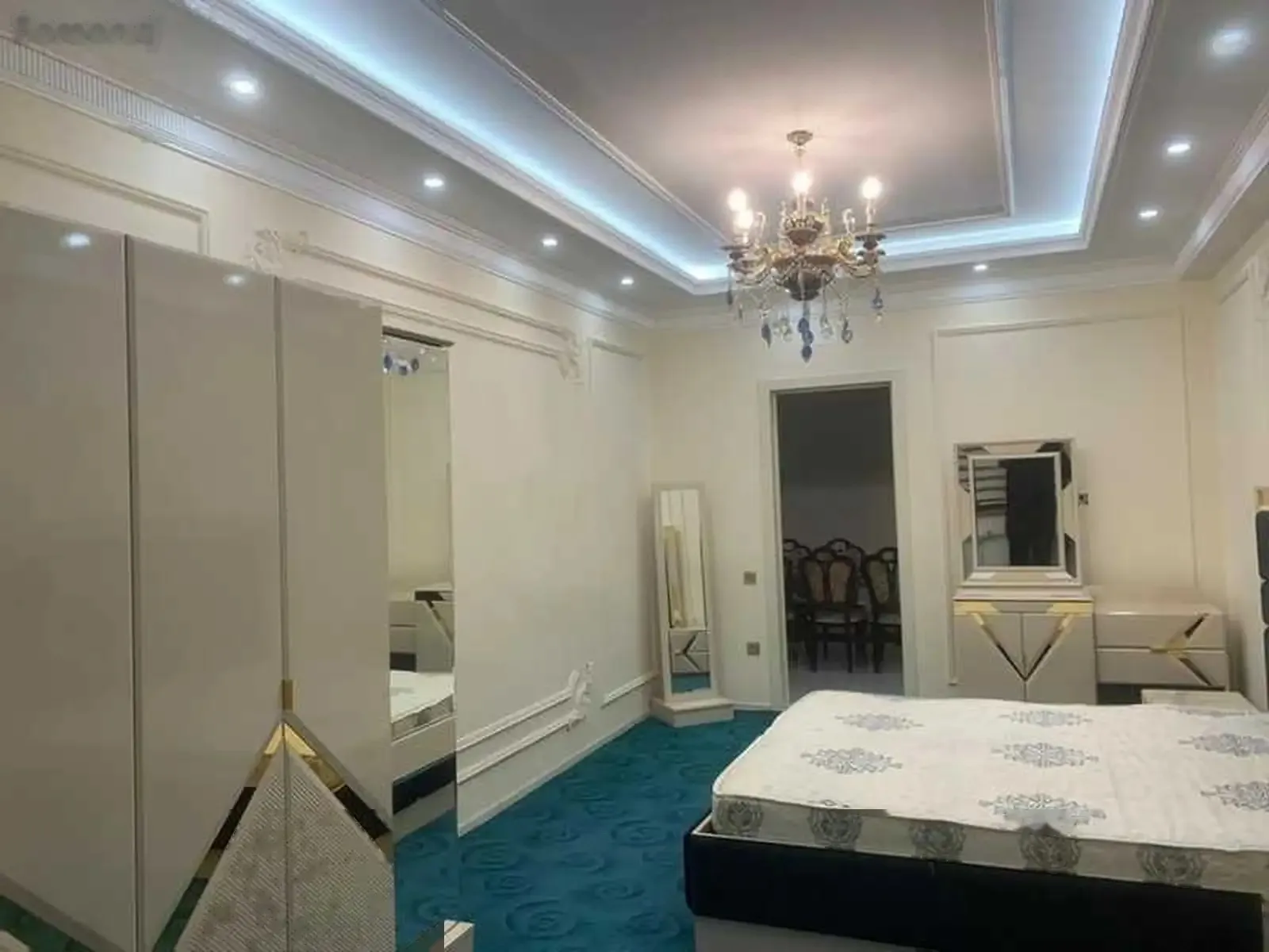 3-комн. квартира, 6 этаж, 115м², И.Сомони