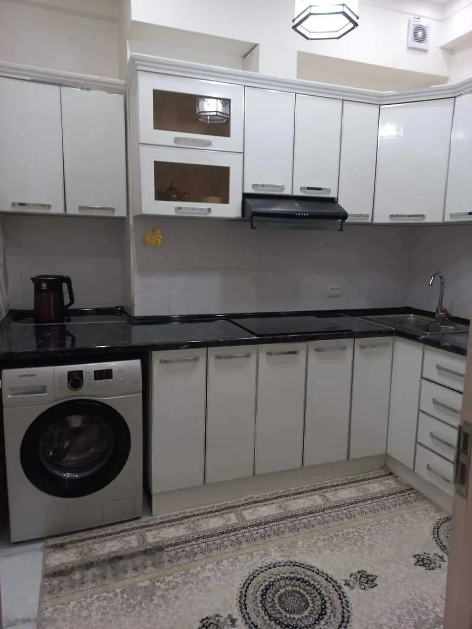 2-комн. квартира, 9 этаж, 62м², 103мкр