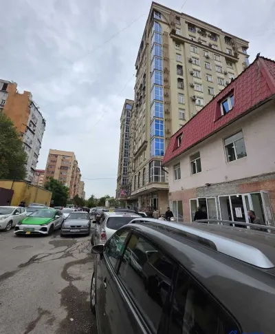 3-комн. квартира, 13 этаж, 65 м², Шохмансур