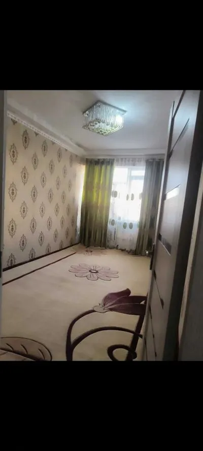 2-комн. квартира, 5 этаж, 52м², сино