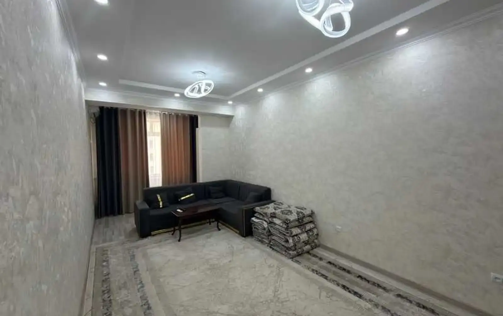 2-комн. квартира, 6 этаж, 66м², шохмансур
