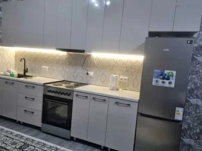 2-комн. квартира, 4 этаж, 90м², фирдавси