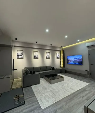 2-комн. квартира, 18 этаж, 80м², Шохмансур