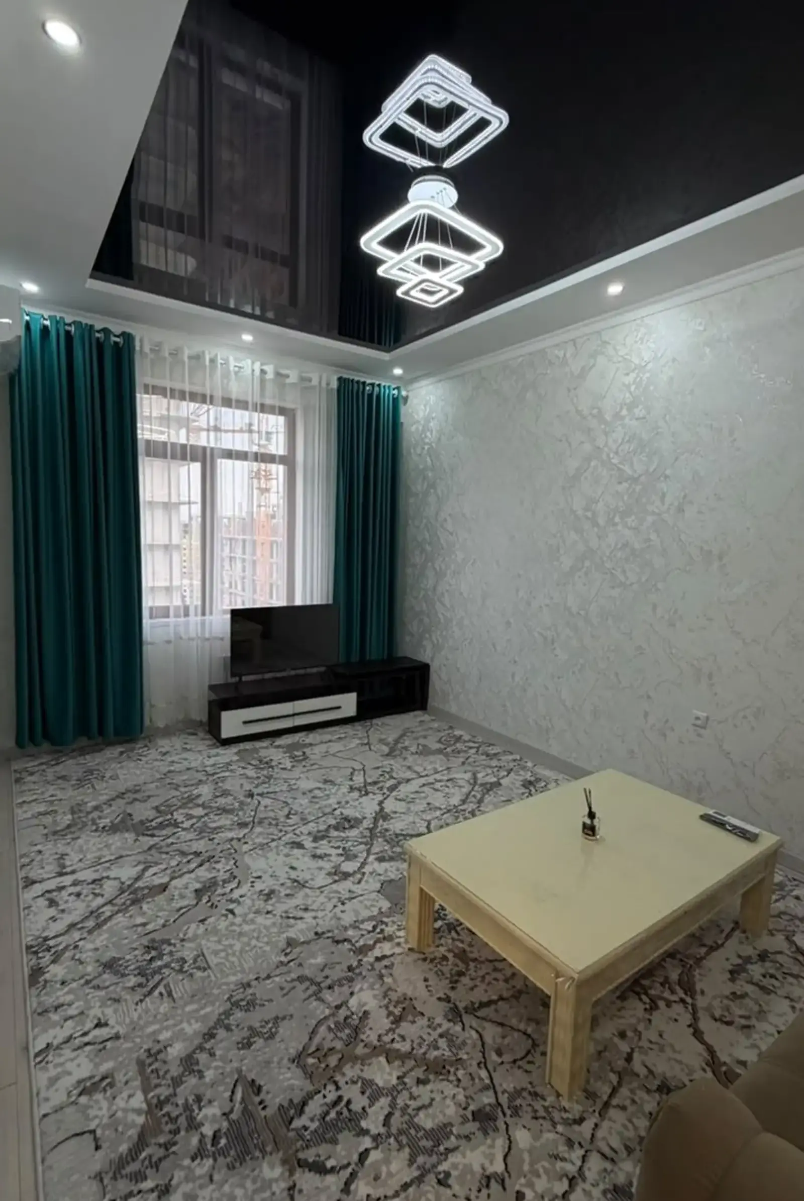 2-комн. квартира, 14 этаж, 50м², пушти Опера