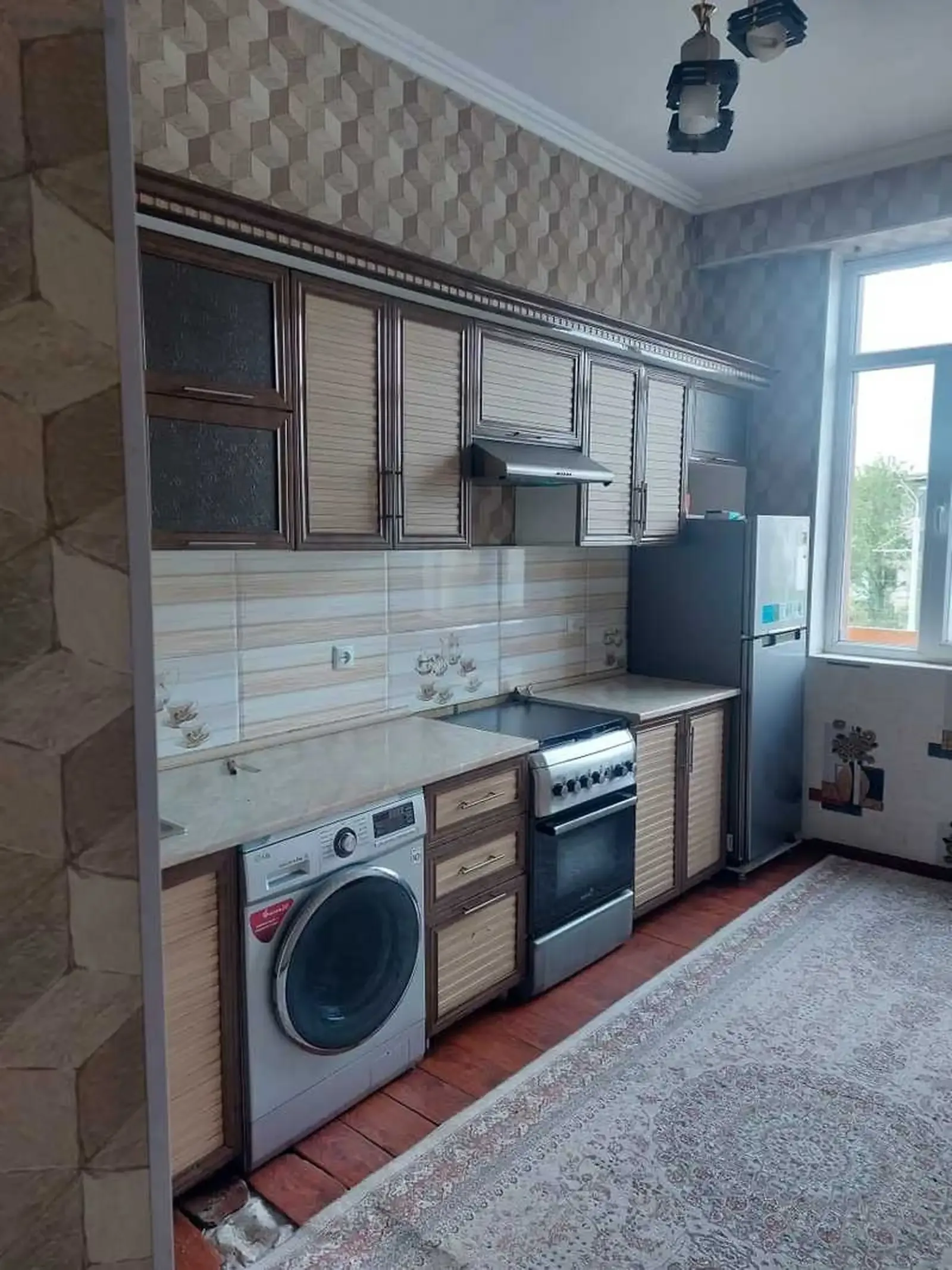 2-комн. квартира, 2 этаж, 84м², Фирдавсӣ, Дустӣ