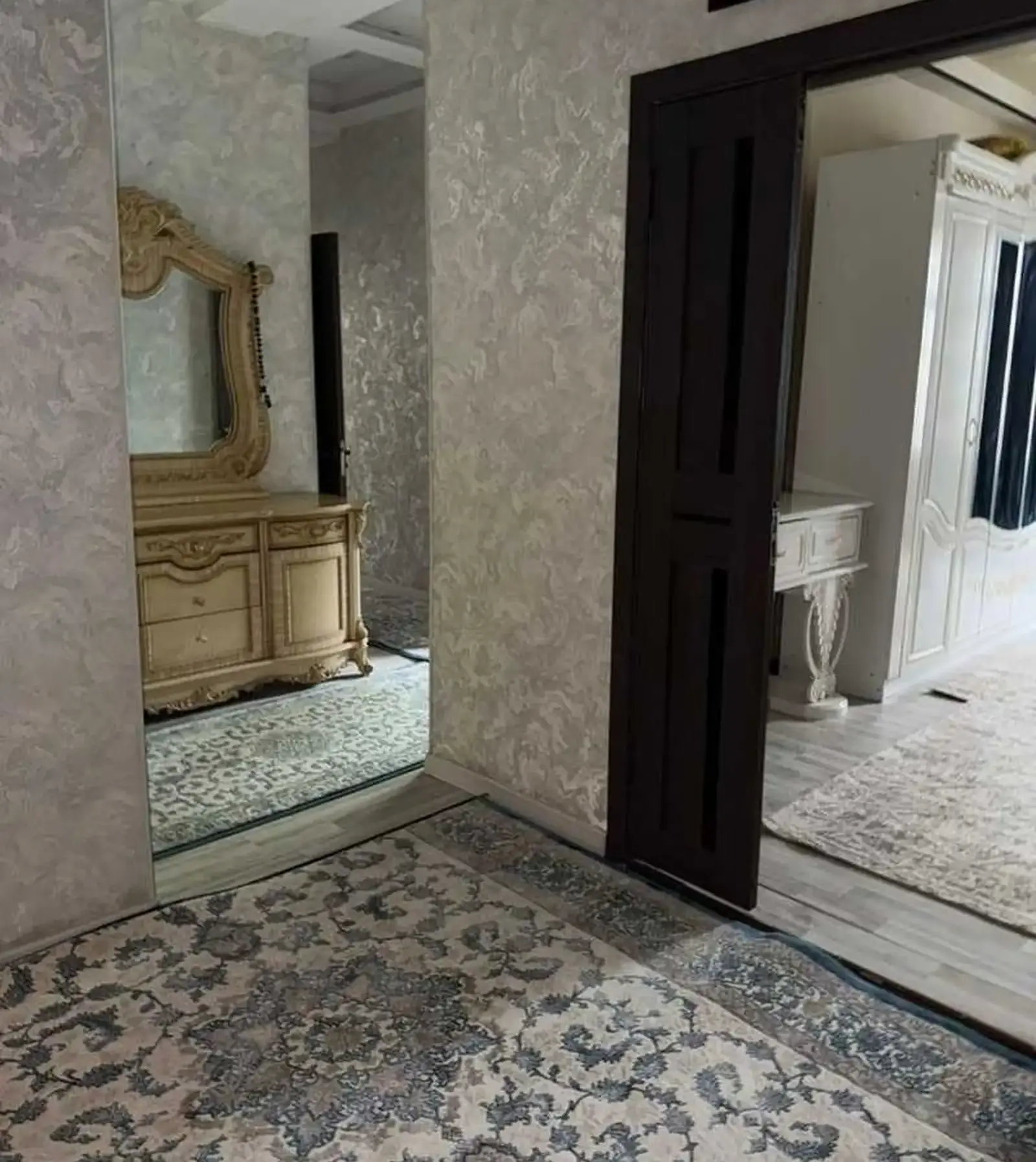 3-комн. квартира, 4 этаж, 100м², Сомони