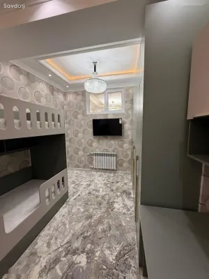 3-комн. квартира, 5 этаж, 65 м², сино