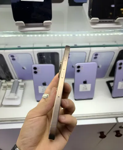Apple Iphone 16 Pro 128 gb — миниатюра 2
