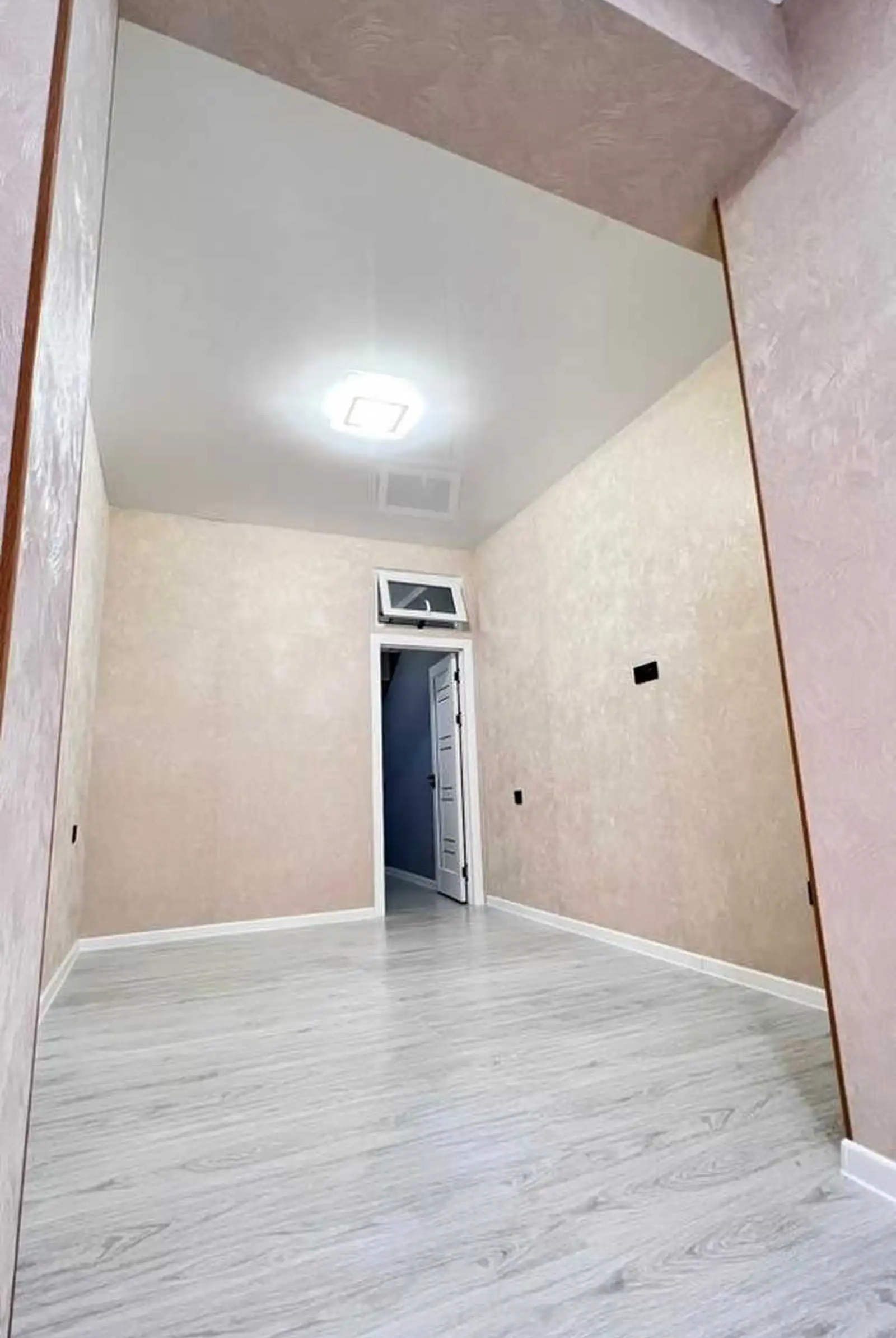 2-комн. квартира, 11 этаж, 70м², Сино назди Масчити Катар пеши Диамед