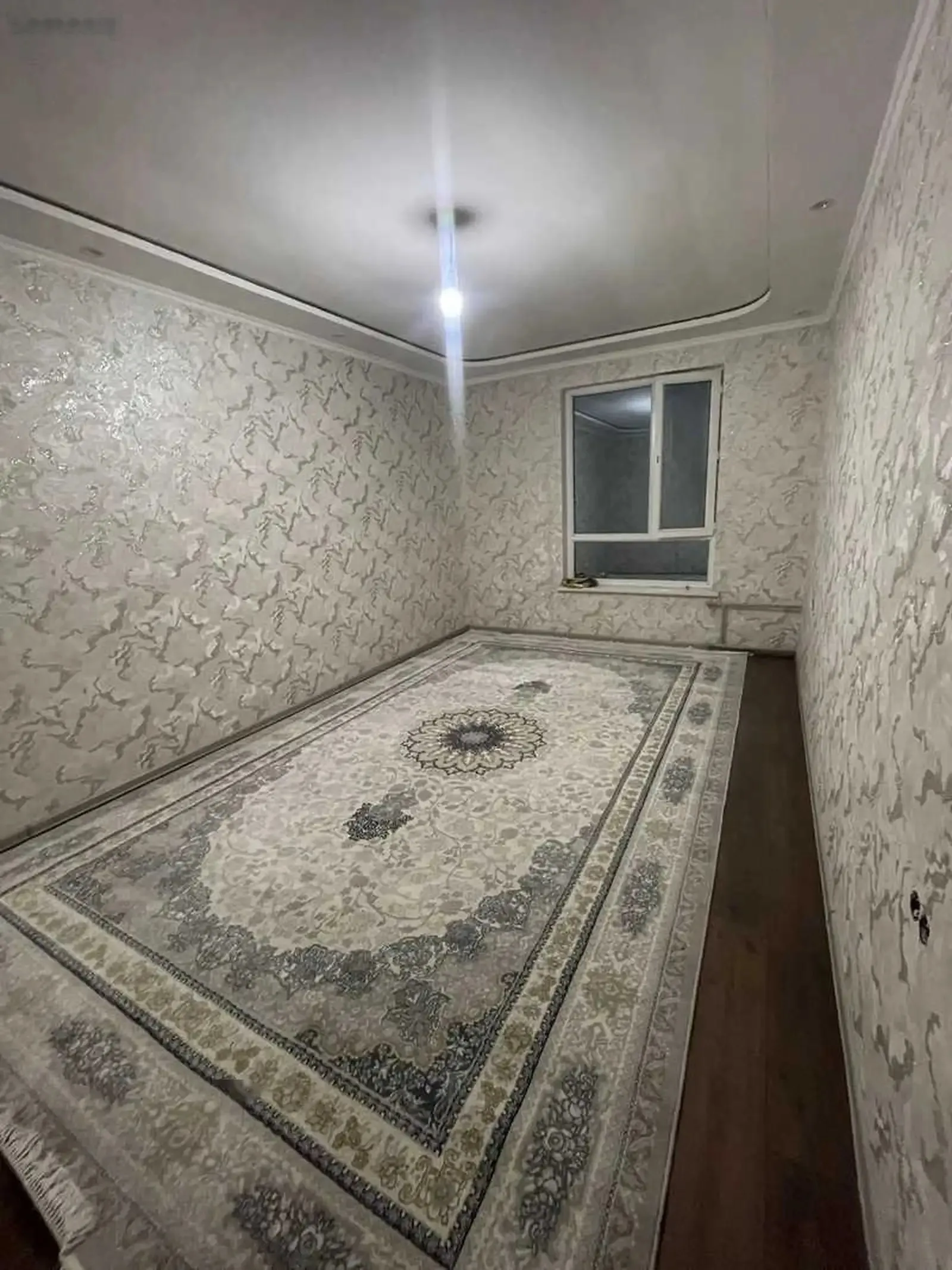 2-комн. квартира, 2 этаж, 70м², хитой бозор