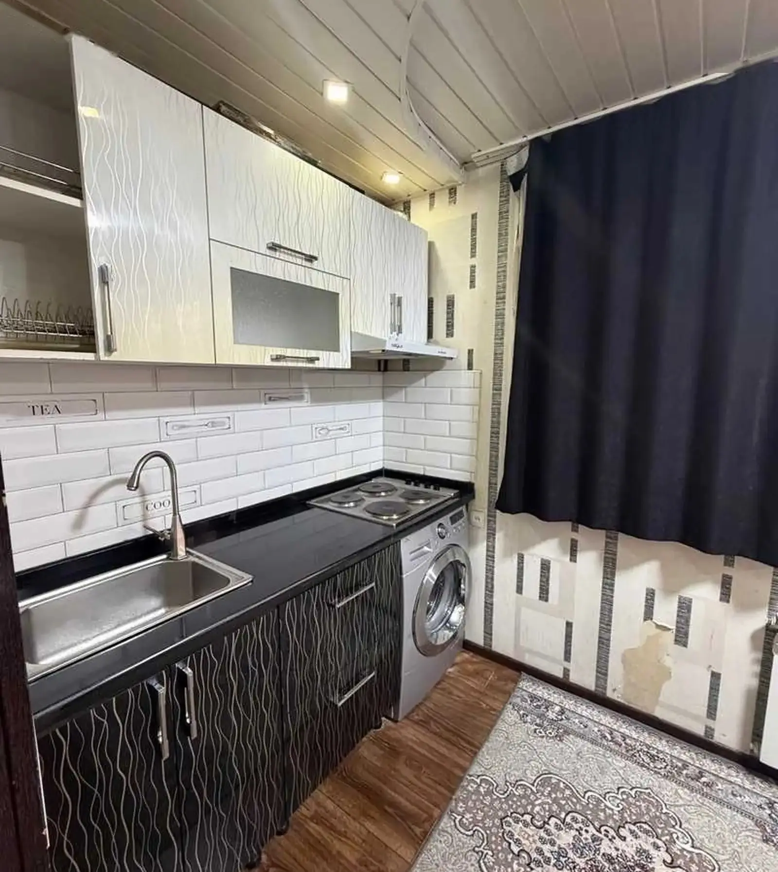 4-комн. квартира, 2 этаж, 95м², Сино