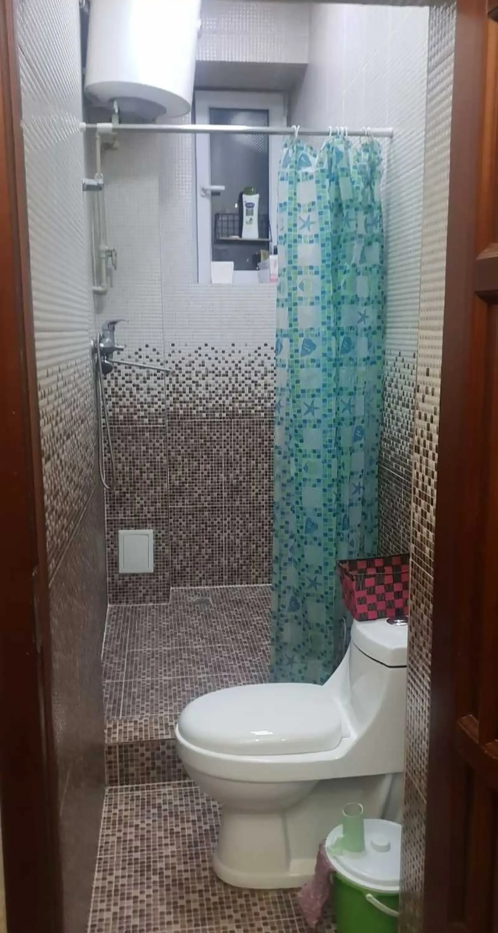 2-комн. квартира, 2 этаж, 52м², Дом печати, магозаи Акика