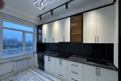 3-комн. квартира, 5 этаж, 92 м², Сино 104мкр конечка маршрут 37