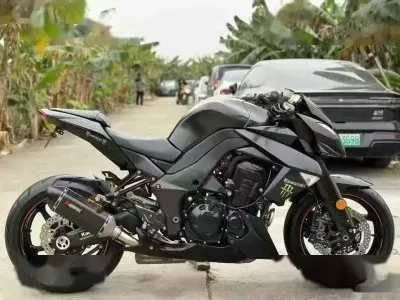 Мотоцикл Kawasaki Z1000 на заказ