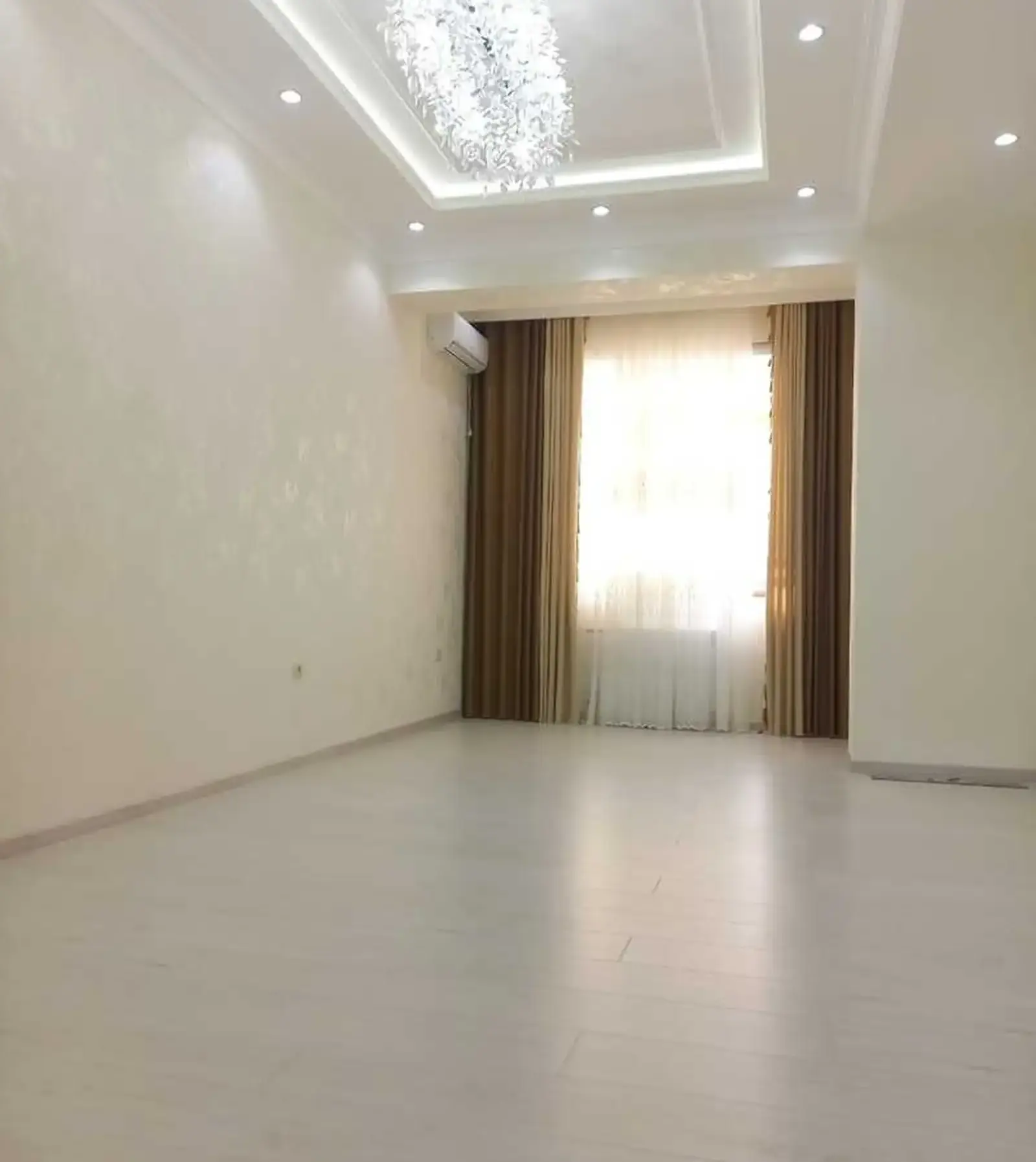4-комн. квартира, 15 этаж, 145м², Спартак