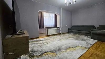 2-комн. квартира, 3 этаж, 62м², И. Сомони