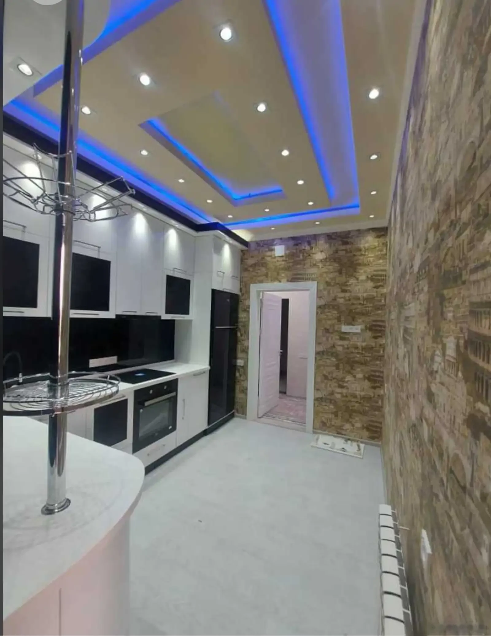 2-комн. квартира, 8 этаж, 69м², Овир ёвар
