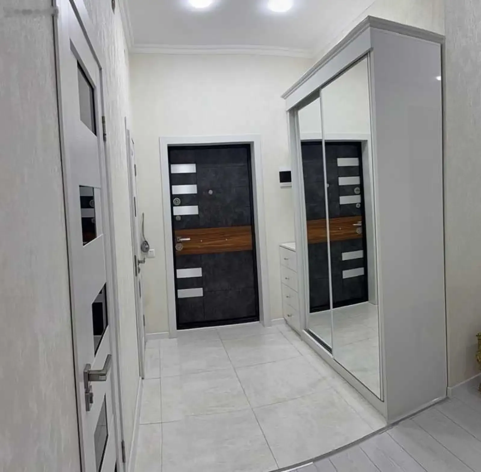 2-комн. квартира, 10 этаж, 90м², Овир, Султанбей