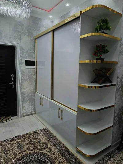 Шкаф для прихожей — миниатюра 3
