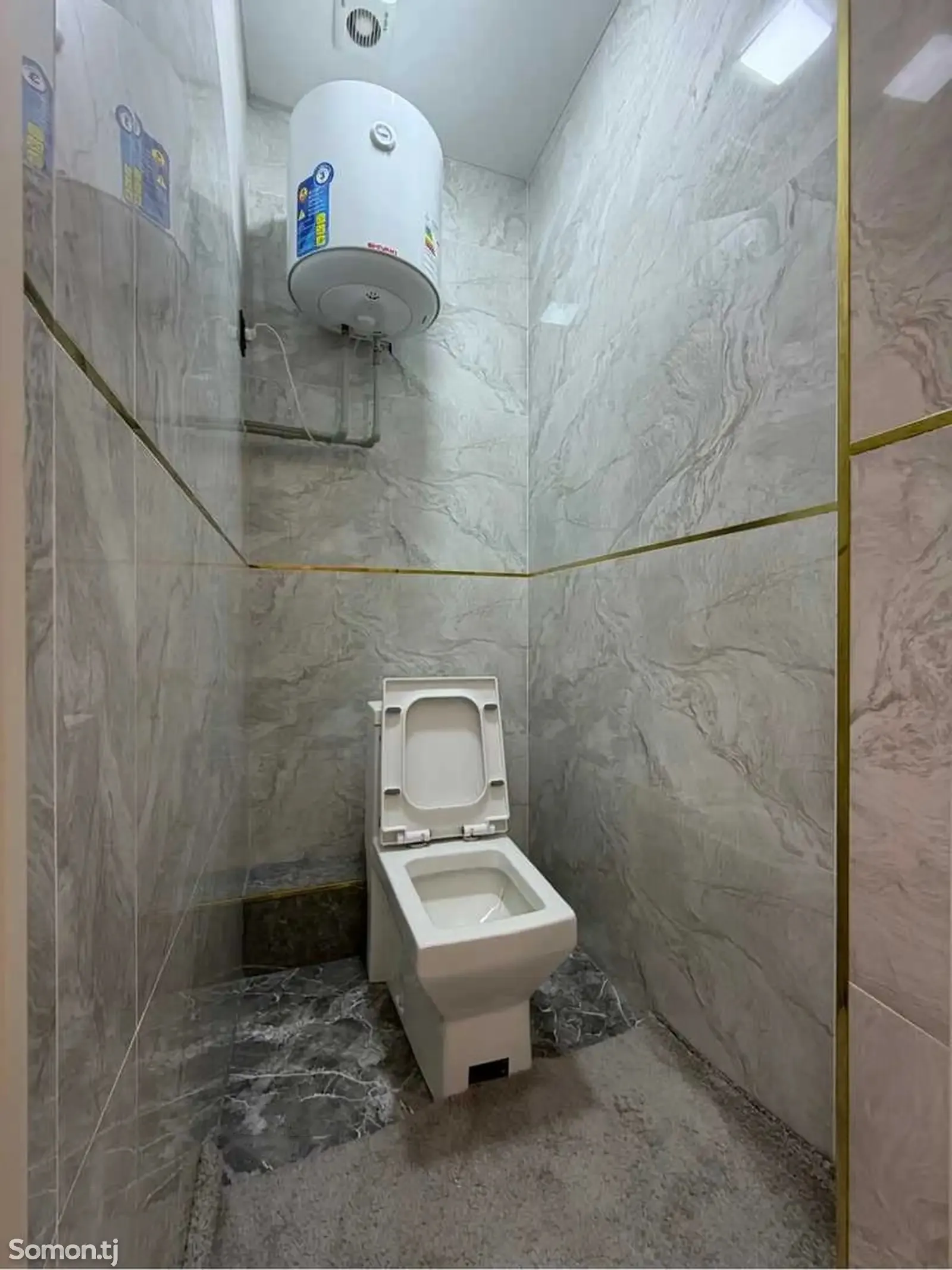 1-комн. квартира, 11 этаж, 48 м², голубой экран
