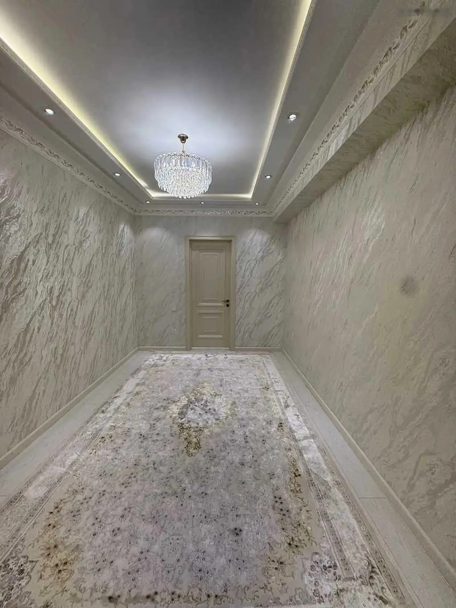 3-комн. квартира, 3 этаж, 120м², колцевой профсоюз