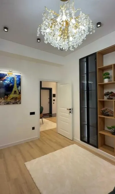 2-комн. квартира, 5 этаж, 75м², Сомони