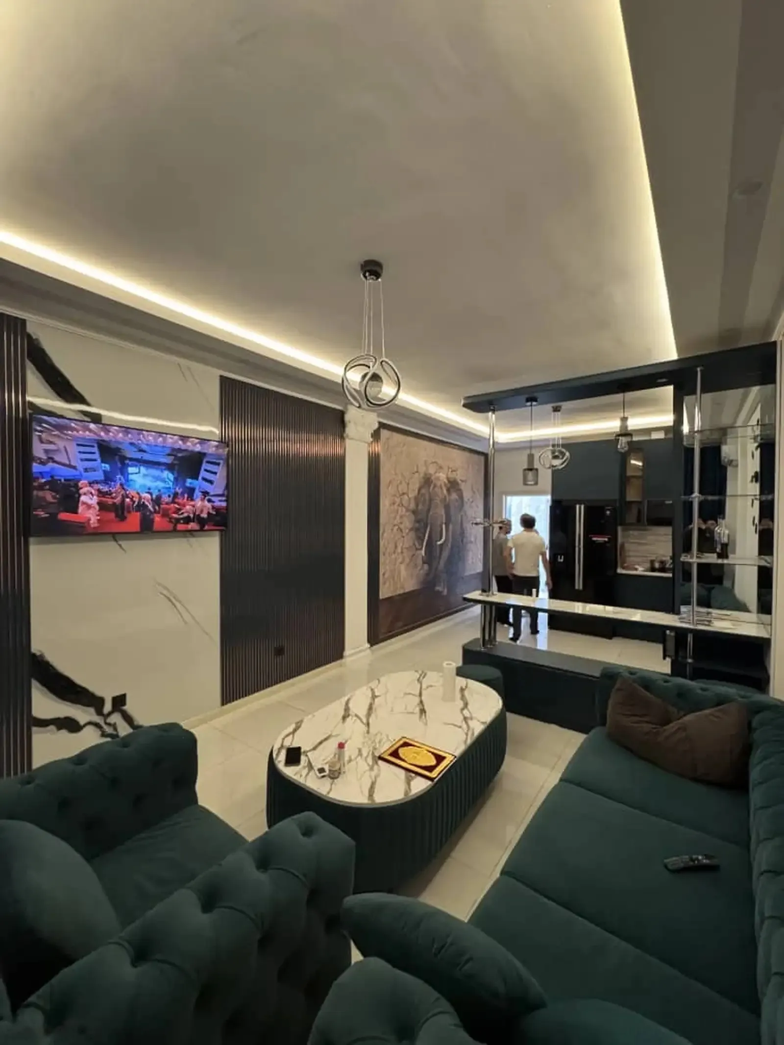 3-комн. квартира, 18 этаж, 125м², дом печати