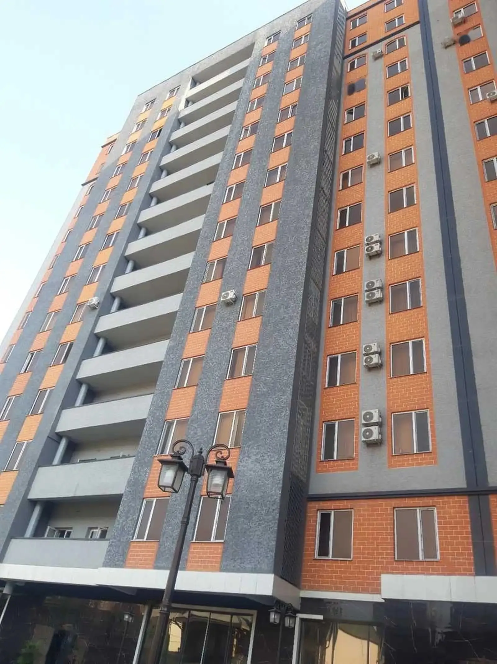 2-комн. квартира, 14 этаж, 60м², Славянский