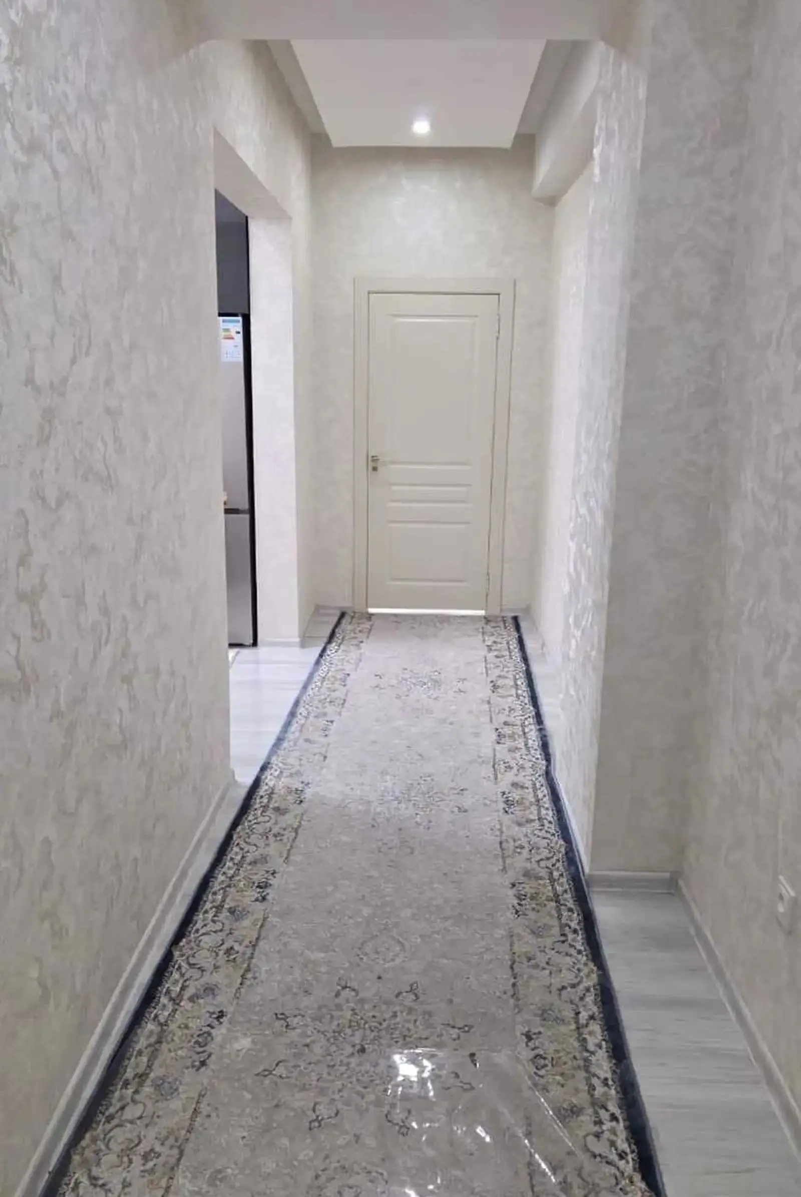 2-комн. квартира, 10 этаж, 70м², Шохмансур