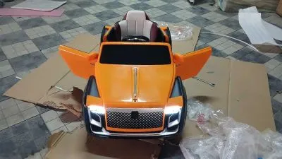 Детский электромобиль