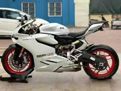 Мотоцикл Ducati