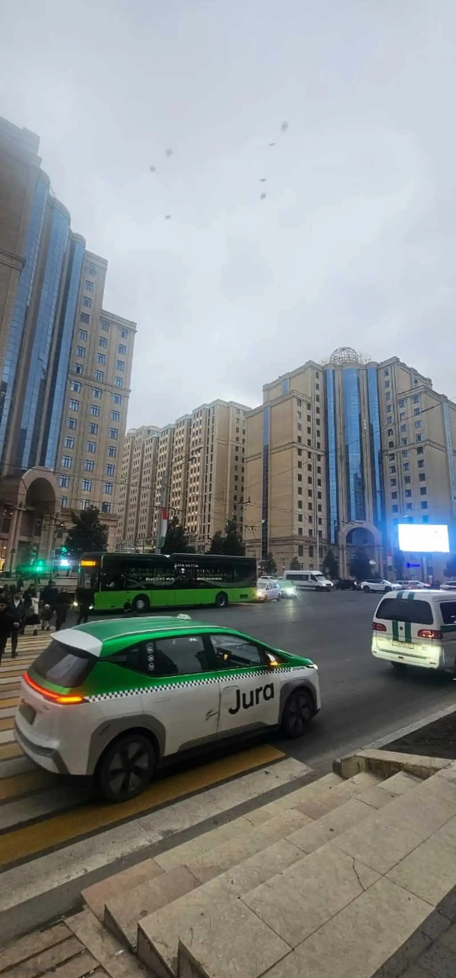 3-комн. квартира, 15 этаж, 125м², чордома