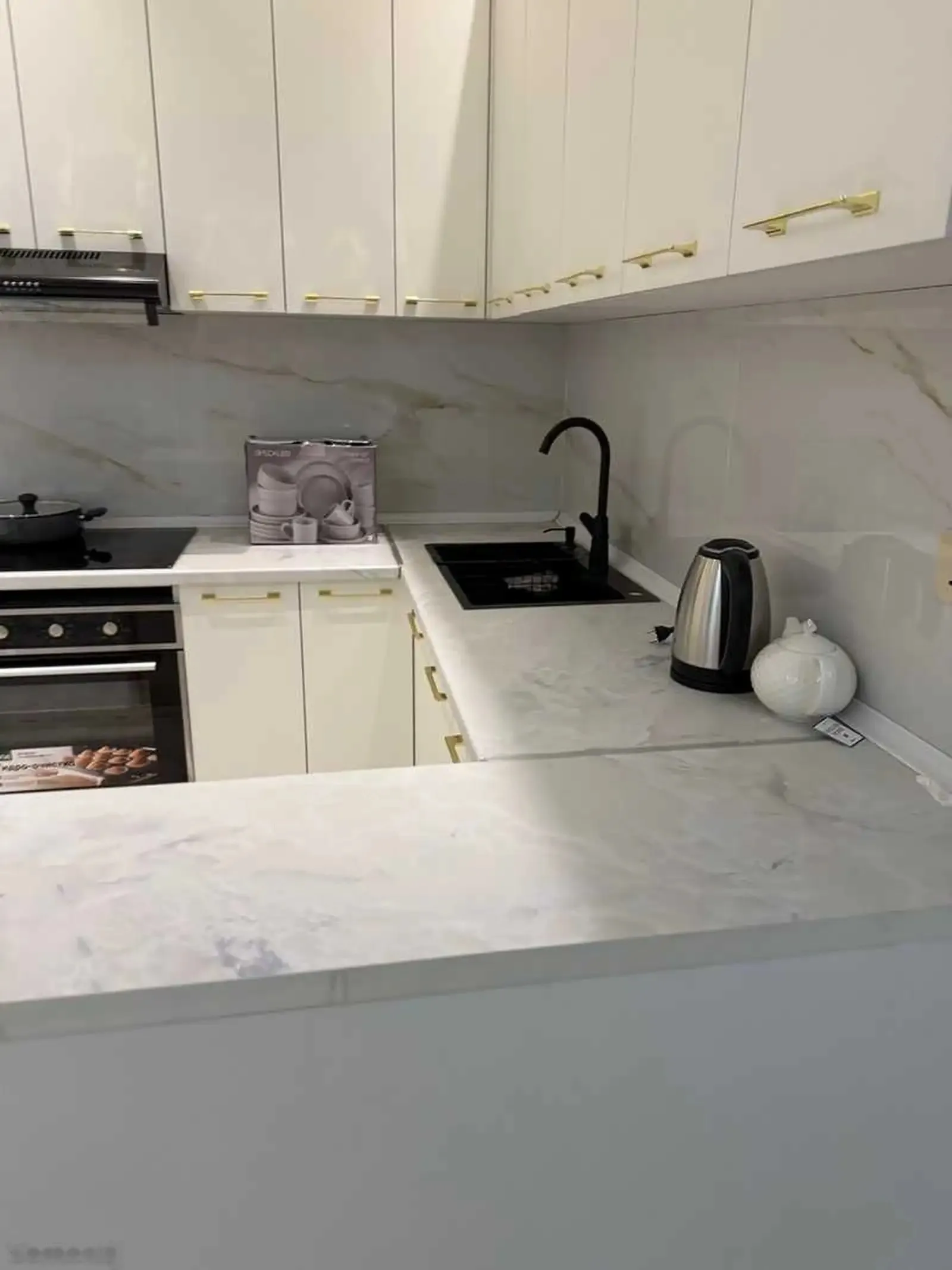 2-комн. квартира, 5 этаж, 83м², Вавилон т
