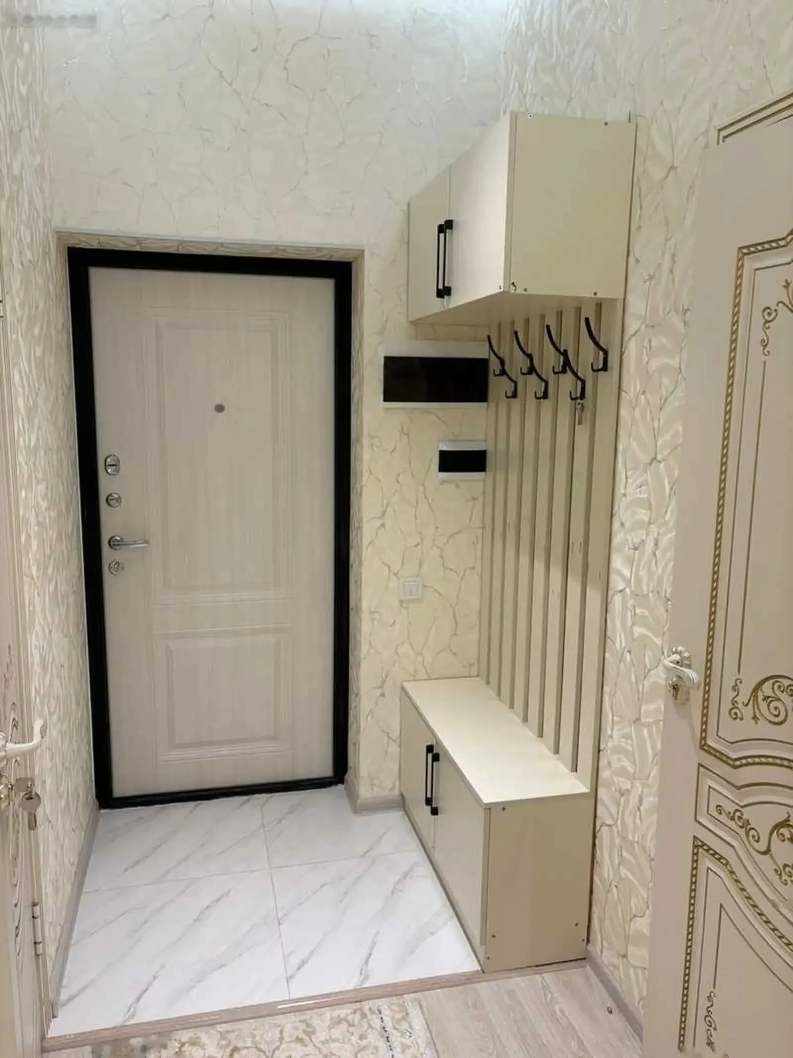 2-комн. квартира, 7 этаж, 60м², 102мкр