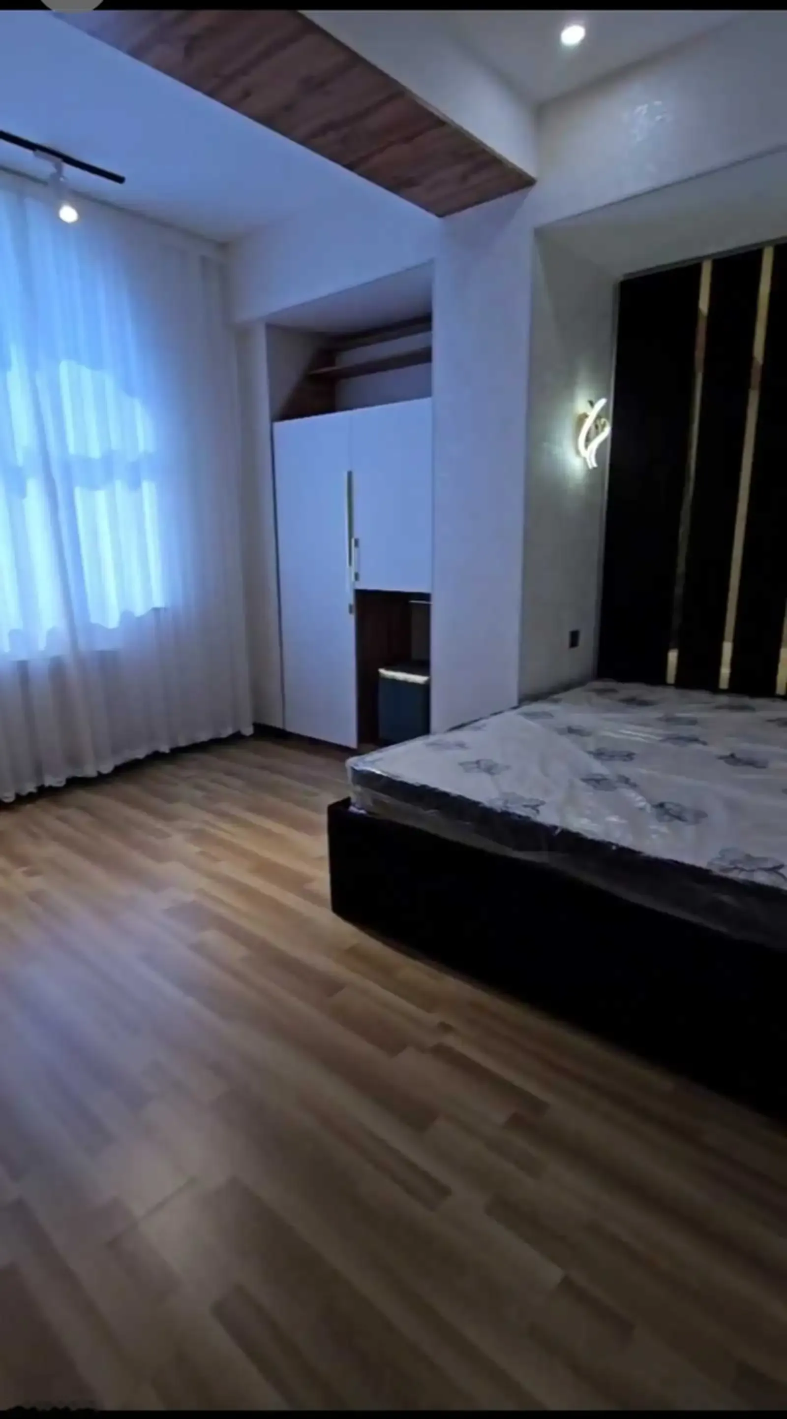2-комн. квартира, 12 этаж, 120м², Аэропорт
