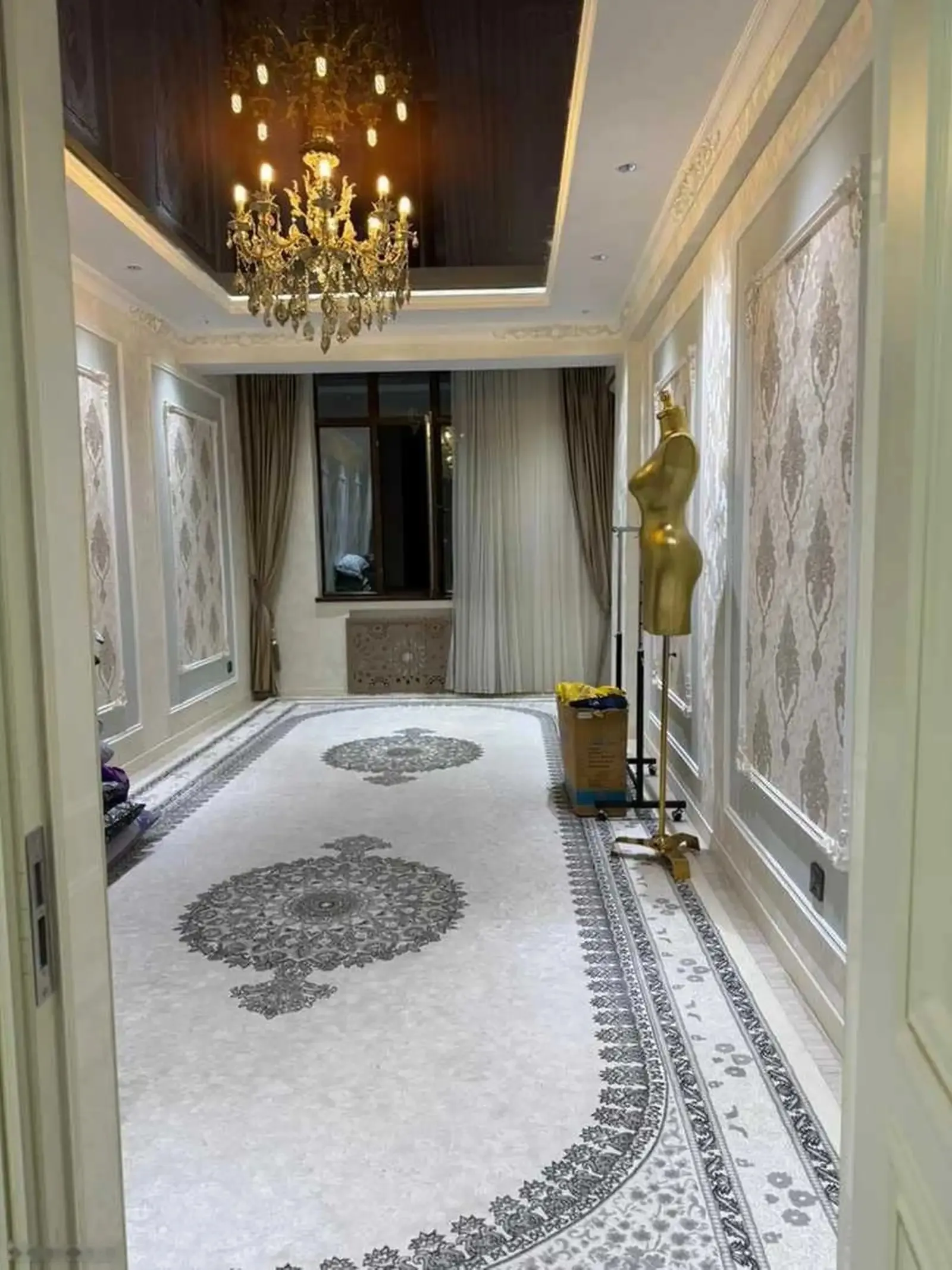 2-комн. квартира, 4 этаж, 100м², Голубой экран