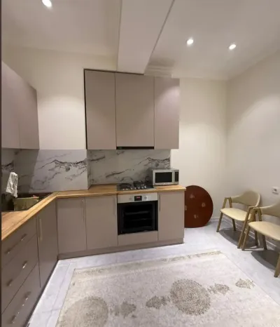 2-комн. квартира, 14 этаж, 70м², Сино