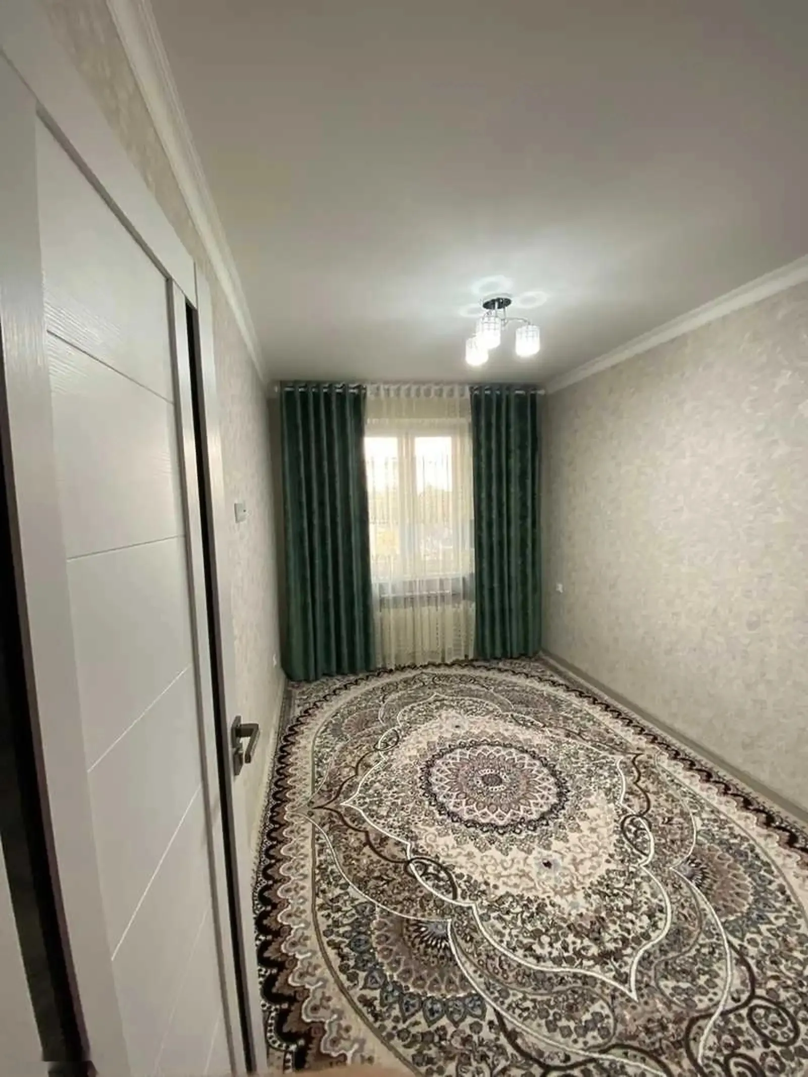 3-комн. квартира, 4 этаж, 83м², Фирдавси