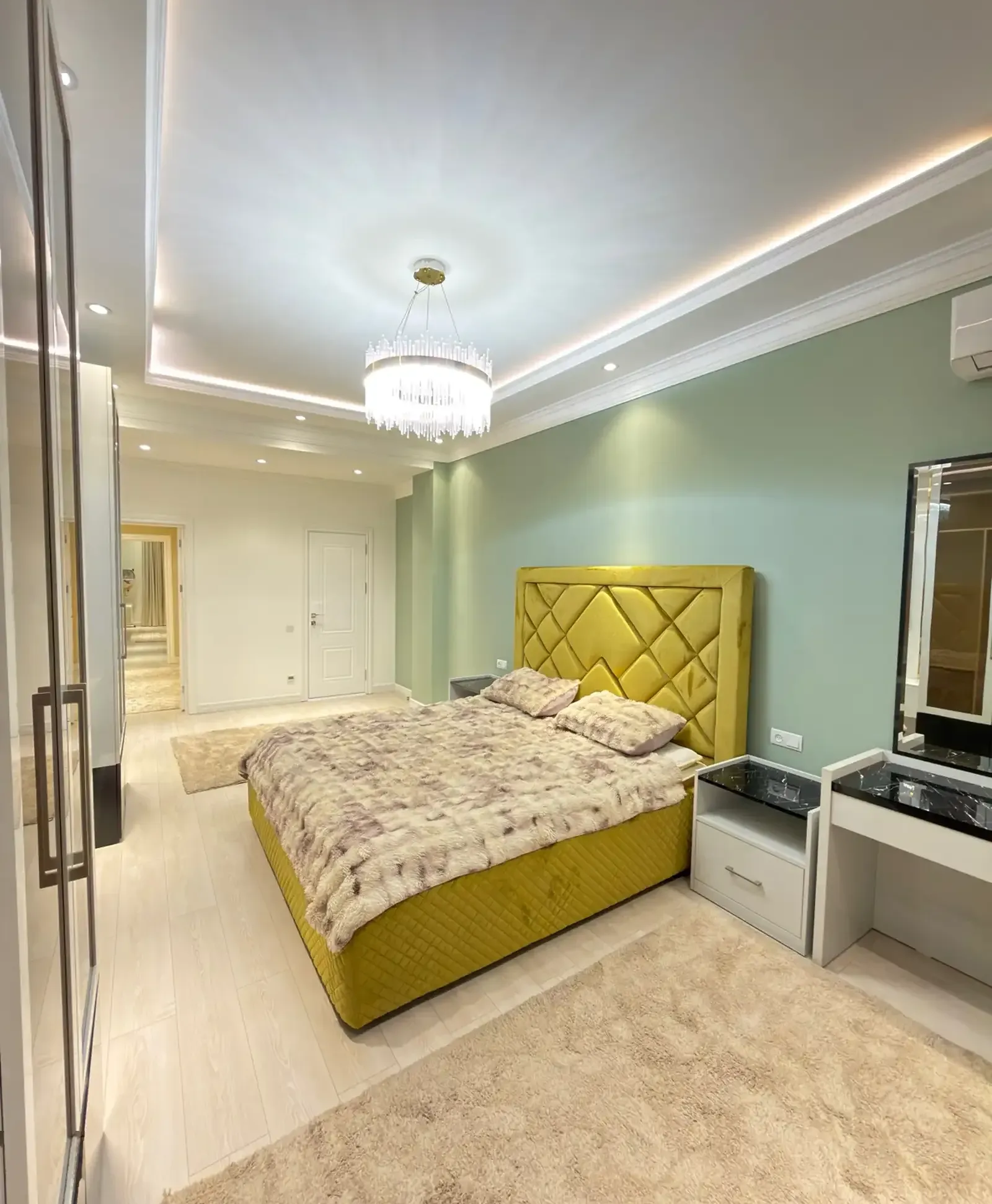 3-комн. квартира, 15 этаж, 118м², Дом печать/Опера Балет