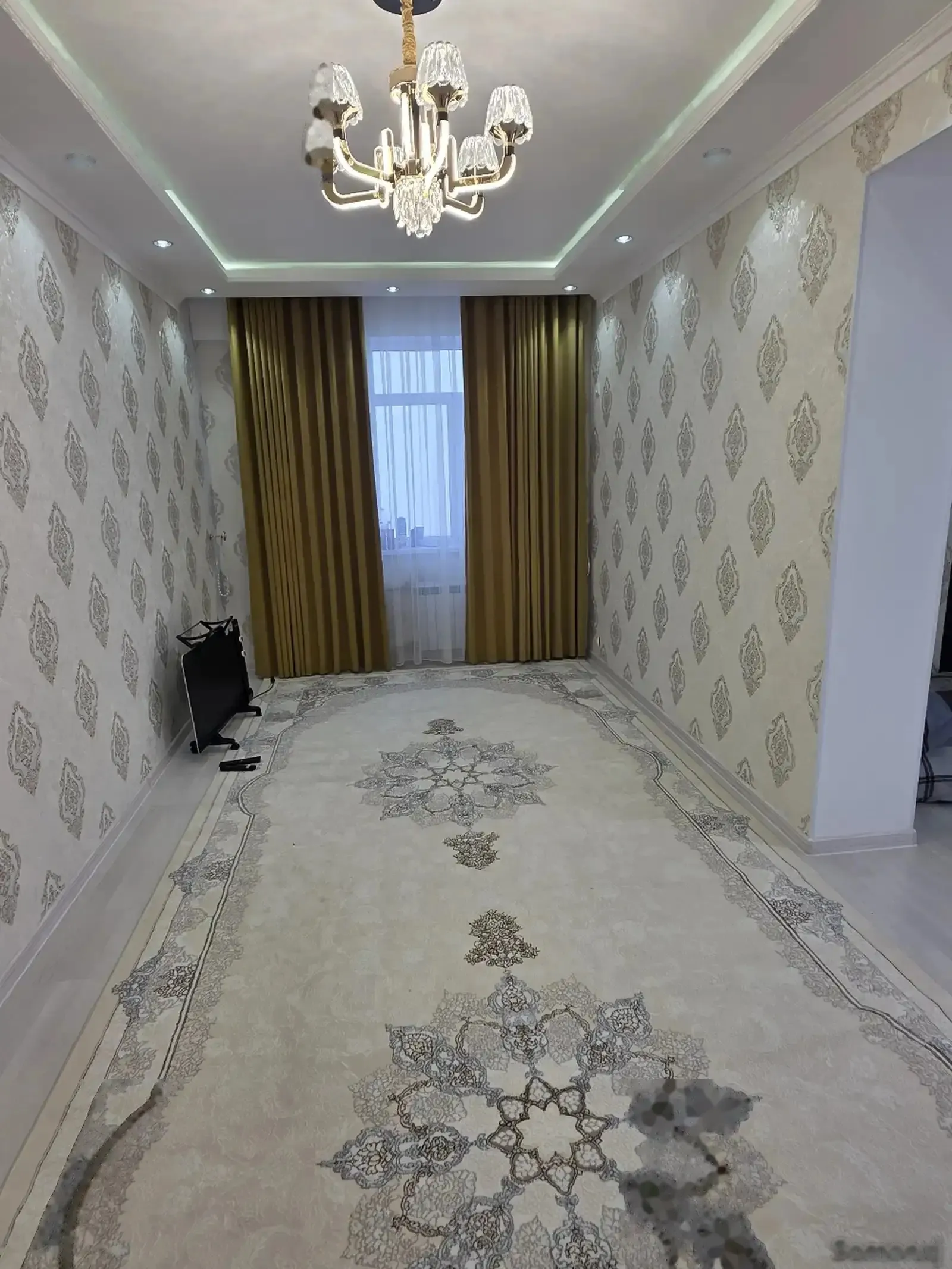 2-комн. квартира, 14 этаж, 95м², Фирдавси