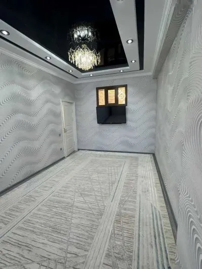 2-комн. квартира, 5 этаж, 70м², Профсоюз