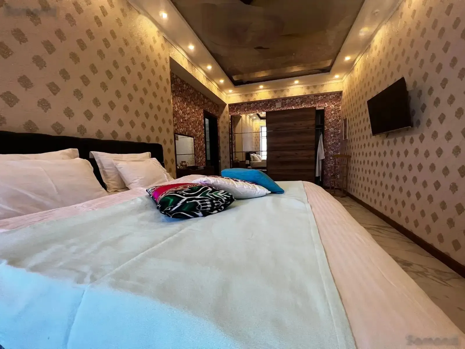 1-комн. квартира, 17 этаж, 70 м², Азия грант отель