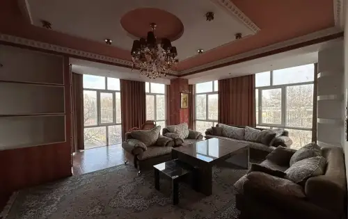 3-комн. квартира, 5 этаж, 140м², Шохмансур